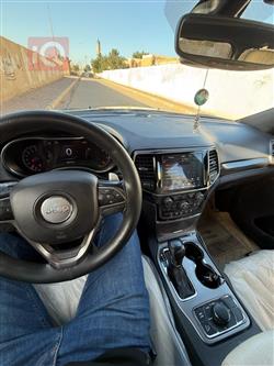 جيب جراند شيروكي